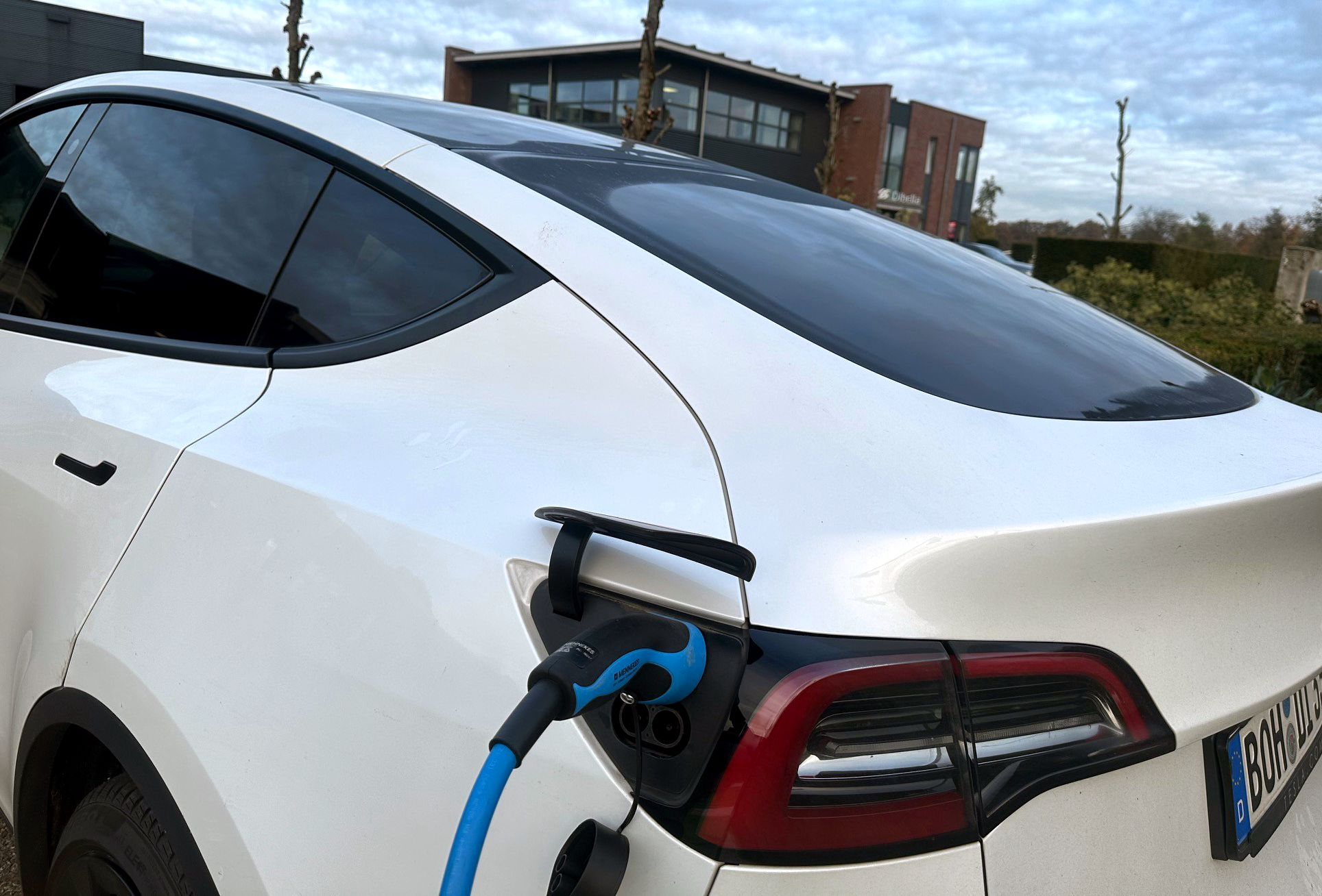 Dibella setzt auf E-Mobilität