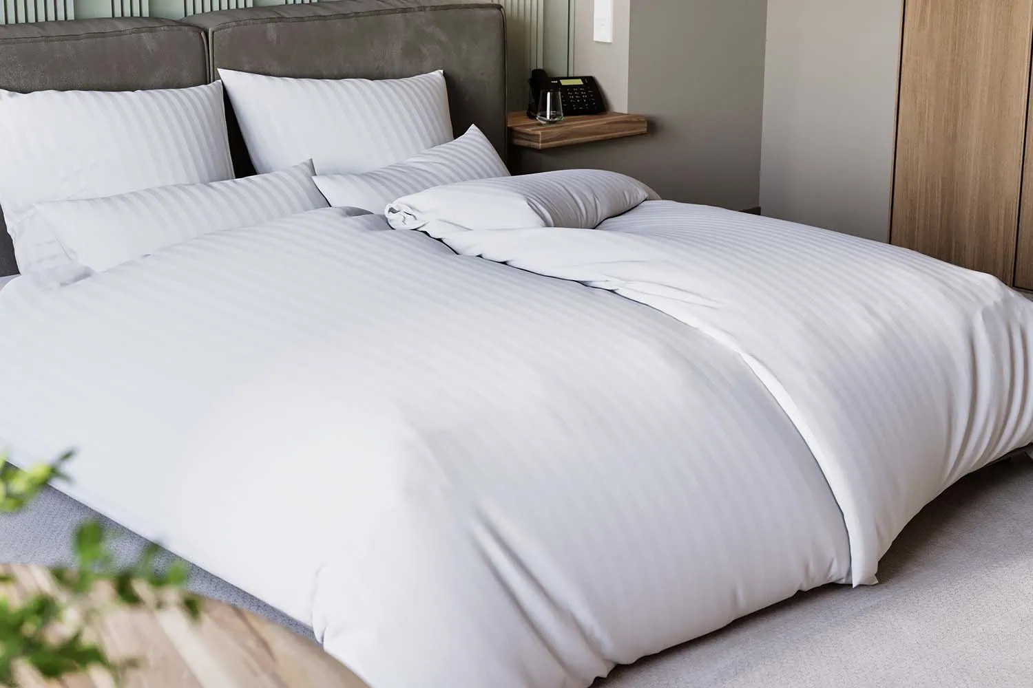 imagebild-20mm-streifensatin-weiß-hotelbettwäsche