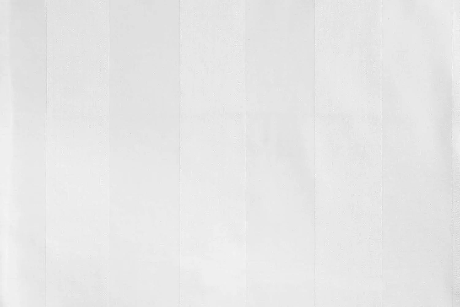 detailbild-50mm-streifensatin-weiß-draufsicht