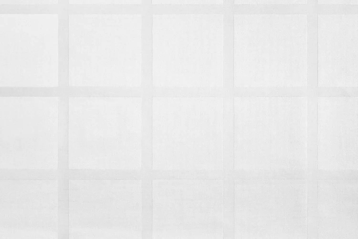 Detailbild-bettwaesche-hotellerie-draufsicht-großes-karo