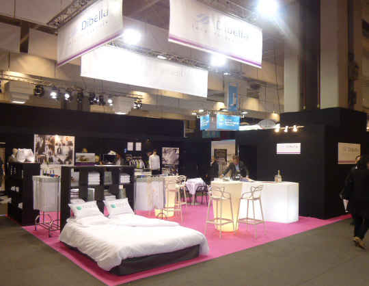 dibella-fr-equipe-hotel-messestand