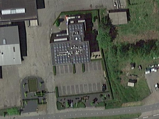 luftaufnahme-solarzellen-auf-dibella-zentrale